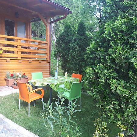 Obiteljski Apartman Borovi Visoko Eksteriør bilde